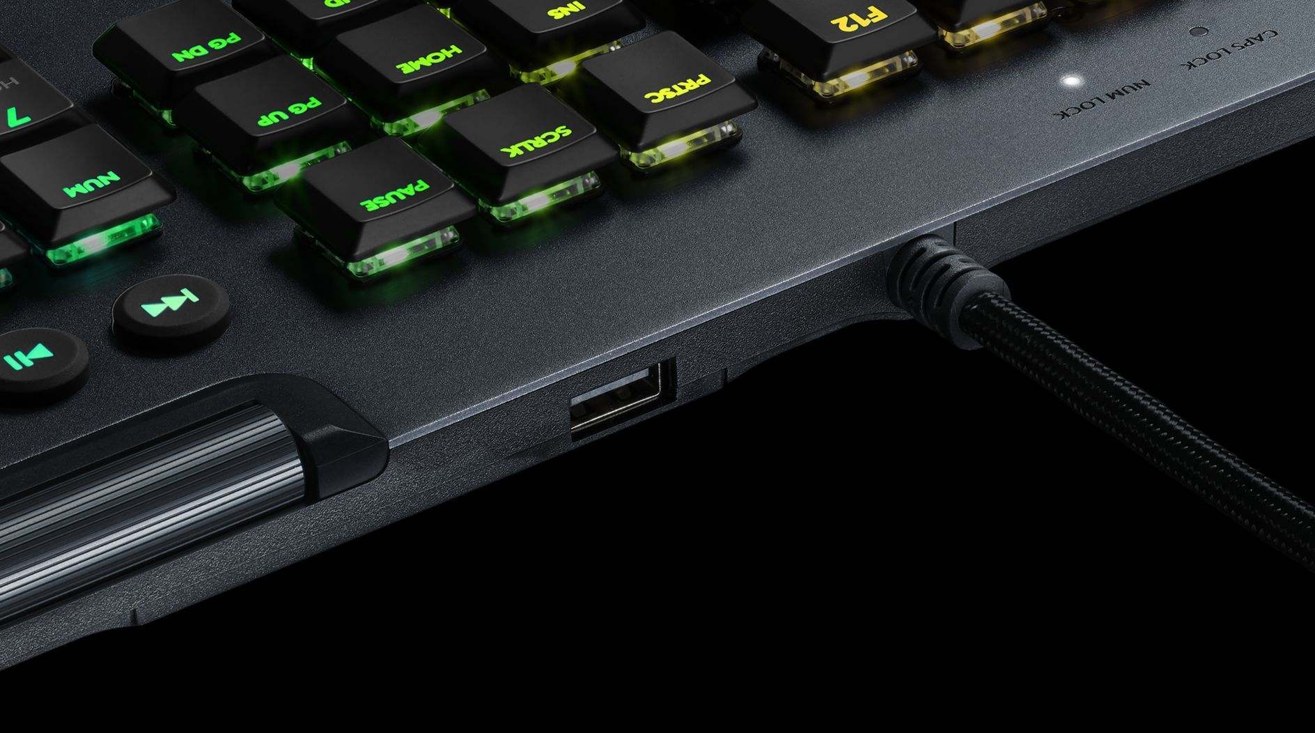 Logitech G815 Lightsync RGB Mechanical Gaming Keyboard - Clicky - BlinkQA