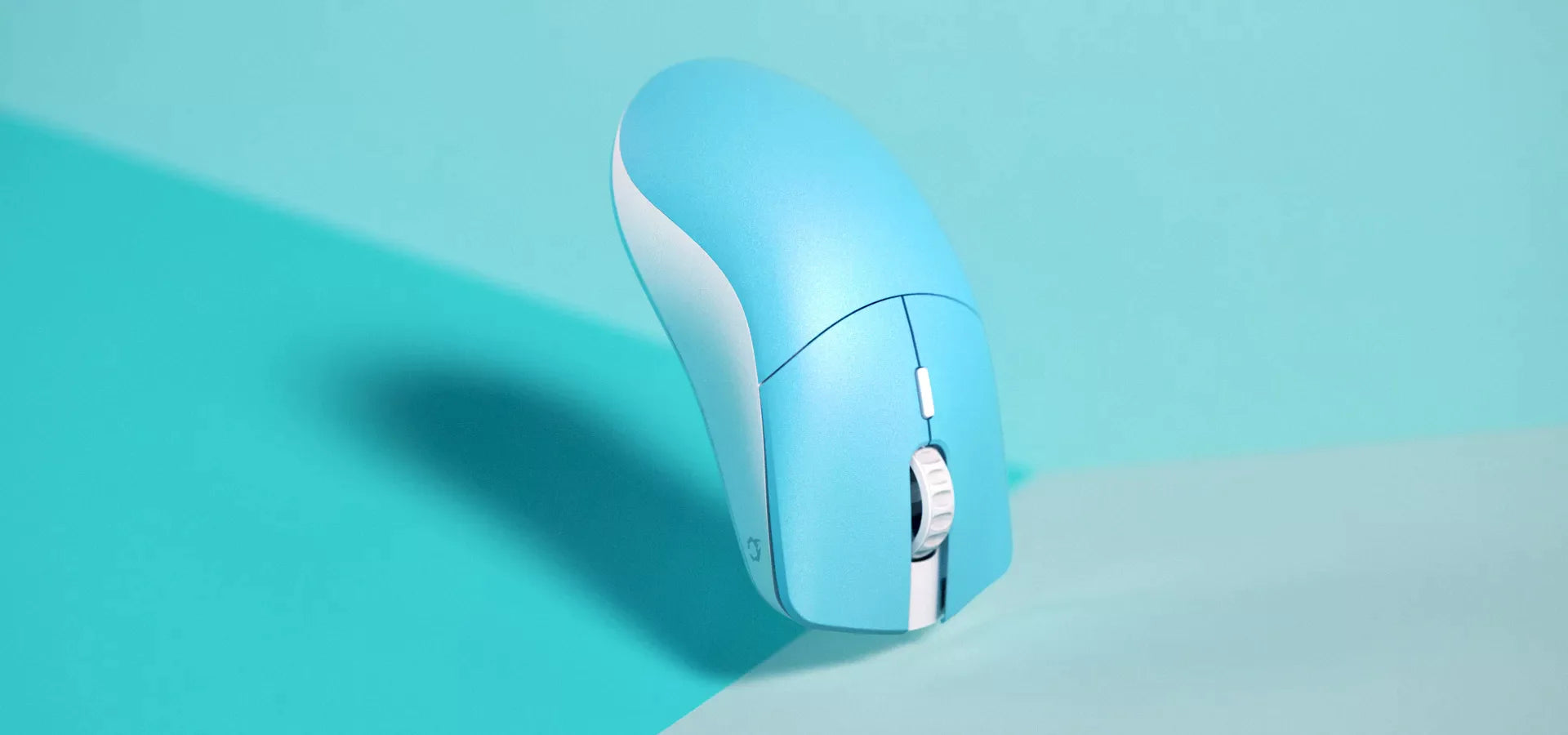 Glorious Model O PRO Wireless Mouse - Blue Lynx - Forge